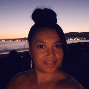 Meet your Posher, Loreta